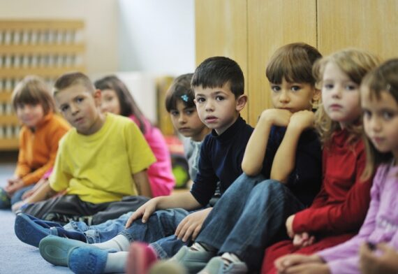 Te weinig oog voor kindermishandeling in kinderopvang