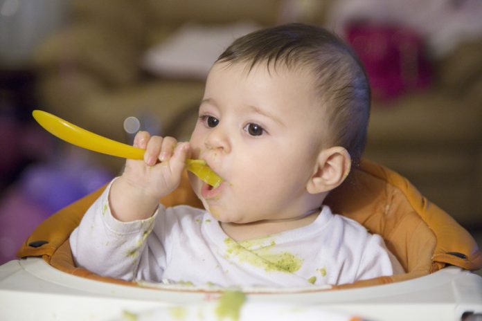 eten canstockphoto37070864