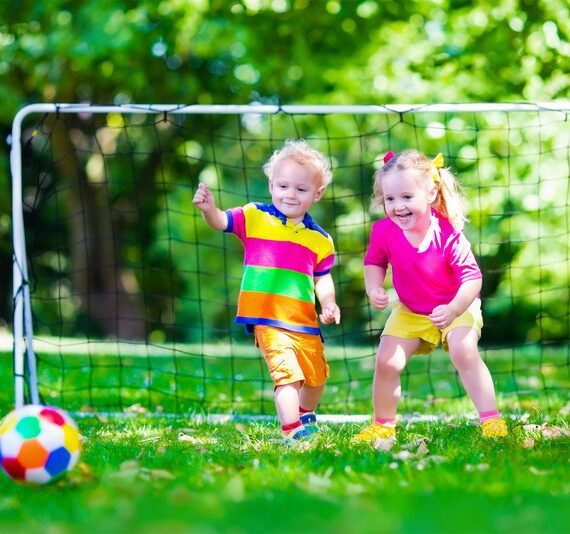 Bescherm kinderen van 0 tot 4 jaar beter tegen zon