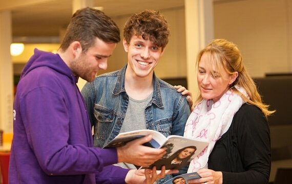 Nieuwe opleiding dicht kloof tussen opvang en jeugdzorg