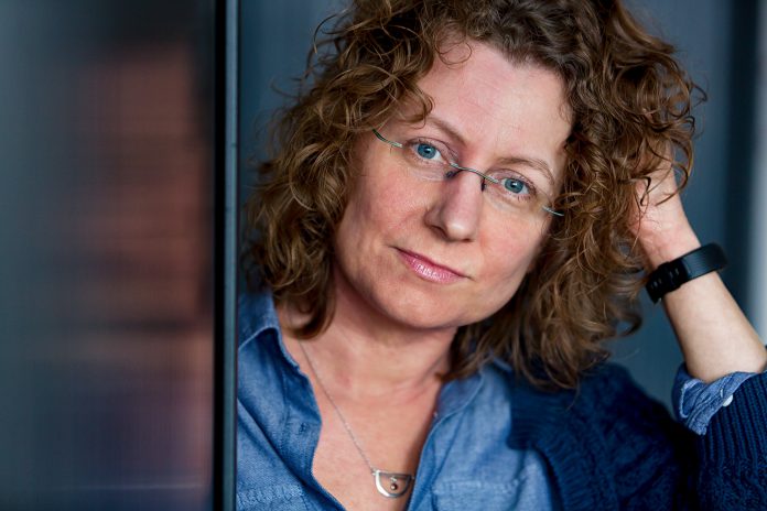 Sabine Hunnius-DvA-153318LR