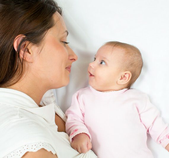 Ervaringen baby in eerste duizend kritieke dagen in de schijnwerpers