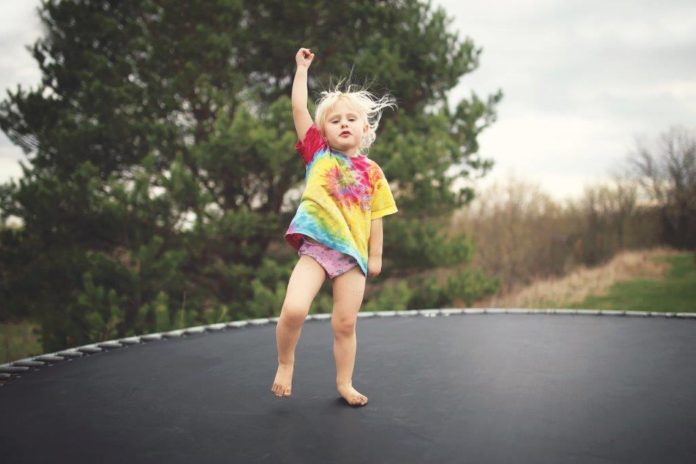 Trampoline cs