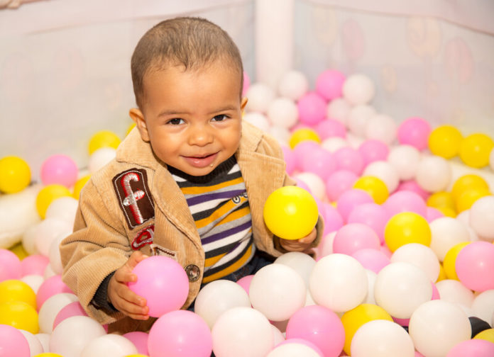 Baby canstockphoto17192396