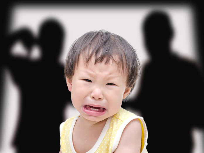 Mishandeling canstockphoto26434619