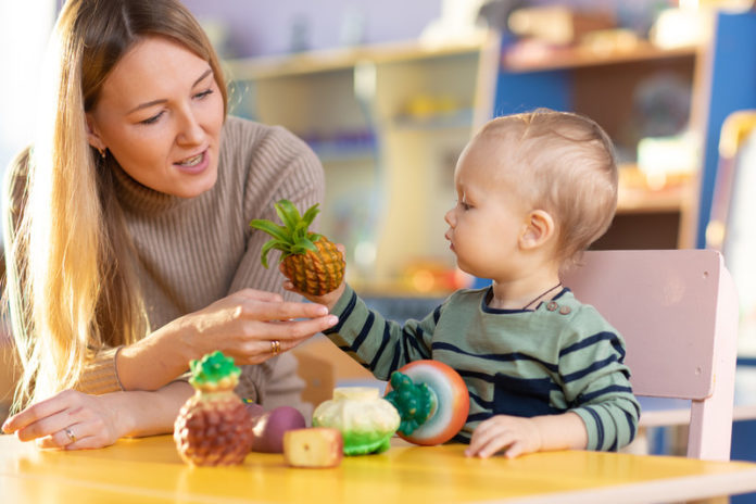 Kinderopvang-canstockphoto66576251-696x464