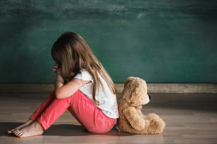 Autisme meisje canstockphoto57782531