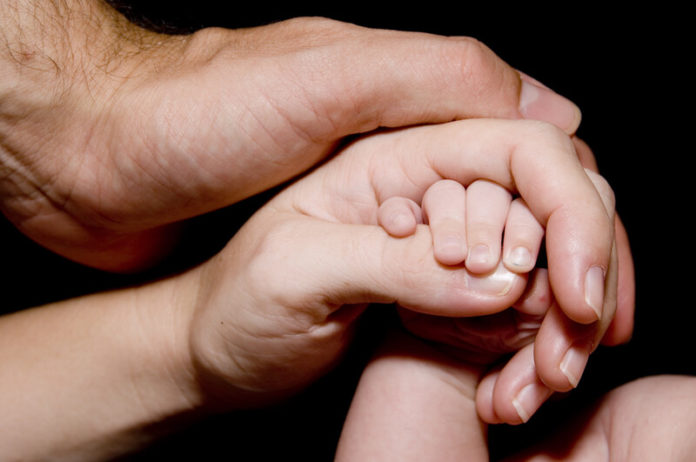 Gezin canstockphoto97243