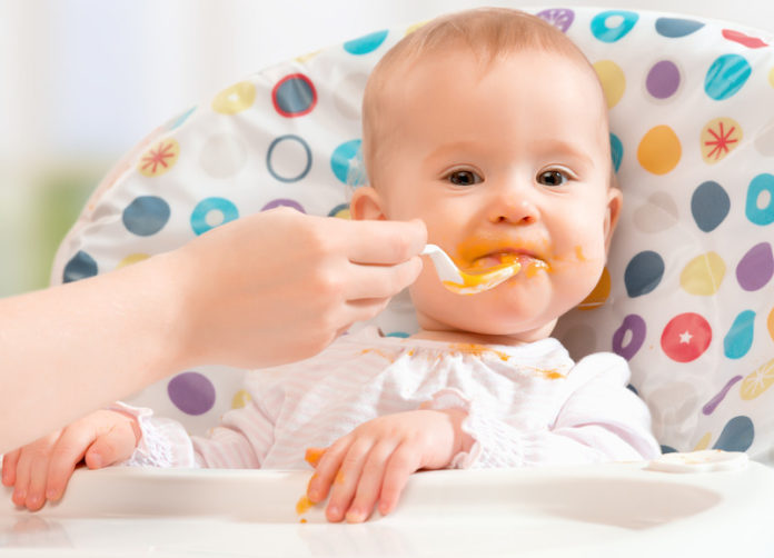 Baby canstockphoto13679477