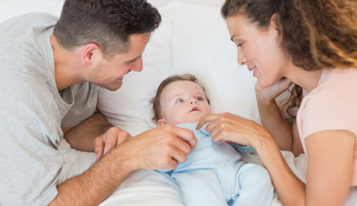 Gezin pril canstockphoto18128689