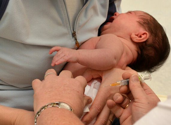 Vitamine K in minuscule bolletjes alternatief voor injecties