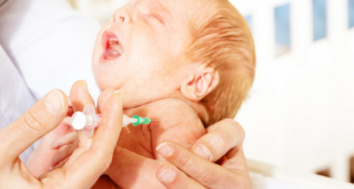 Injectie canstockphoto77453780