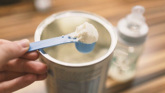 Flesvoeding AdobeStock_185582602