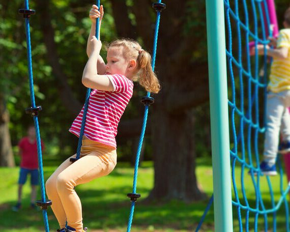 Toolkit ondersteunt kinderopvang bij introductie risicovol spelen