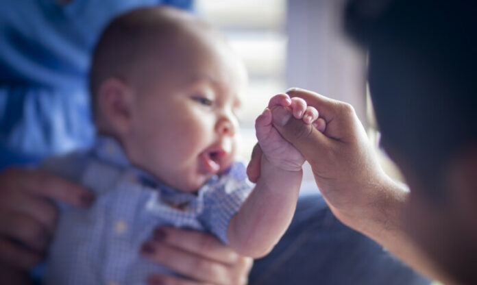 Baby canstockphoto14975738