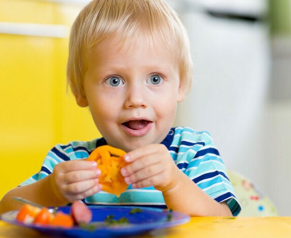 Boxjes met groente op kinderopvang stimuleren gezond eten