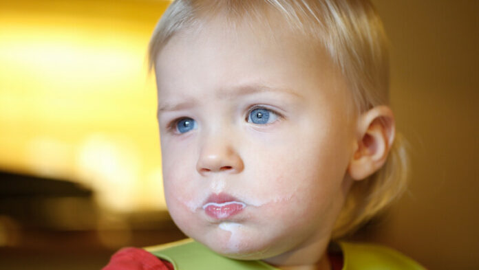 Eten canstockphoto66651633