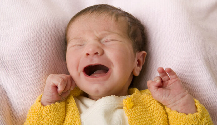 Huilbaby canstockphoto18365223 (1)