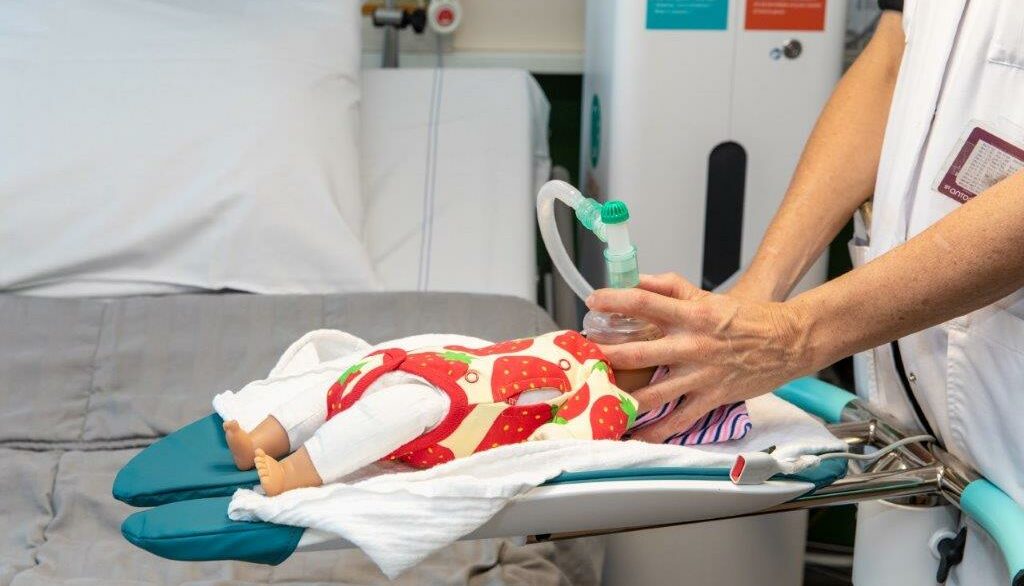 Later doorknippen navelstreng geeft kwetsbare baby betere start Vakblad Vroeg Later doorknippen navelstreng geeft kwetsbare baby betere start Vakblad Vroeg