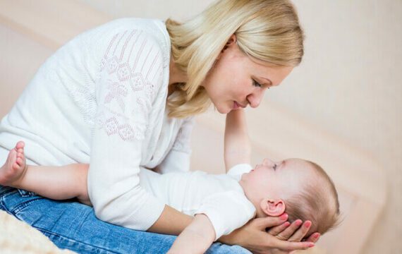 Eenvoudige spelletjes om hersenontwikkeling te stimuleren