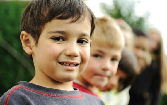 Toolkit ondersteunt signaleren bij vluchtelingenkinderen