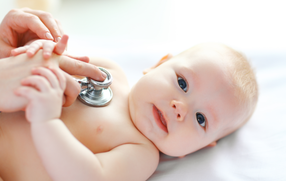 Baby’s herinneren zich er gelukkig niets van – over preverbaal medisch trauma