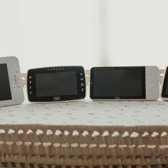 Meer rust in huis: Hoe slimme gadgets ouders helpen ontspannen