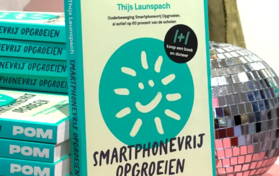 Recensie: Smartphonevrij opgroeien